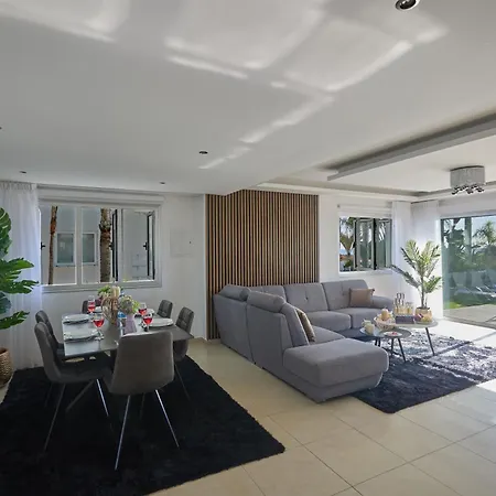 Vakantiehuis Moderne, Geraeumige Ferienvilla